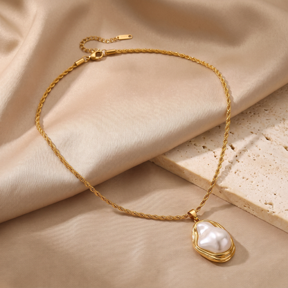 Baroque Pearl Pendant